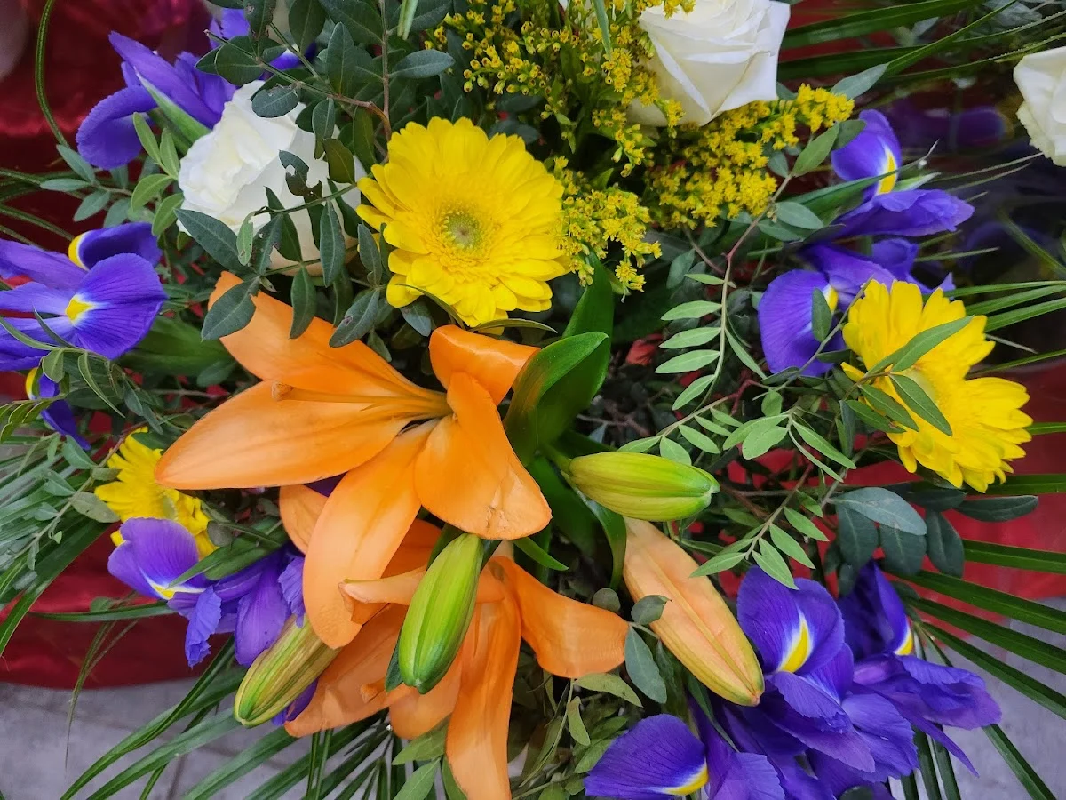 A Fleurs De Pot