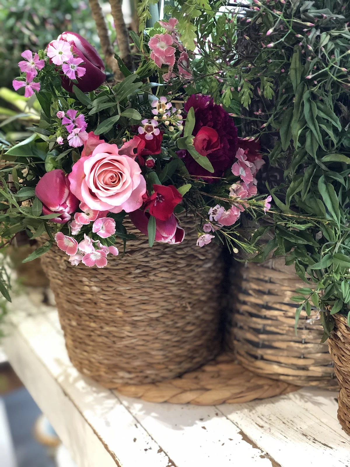 A FLEURS ET A FLORE