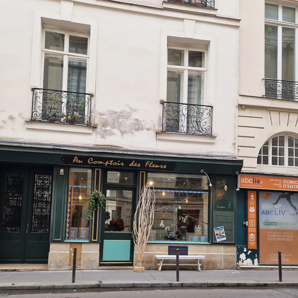 Au Comptoir des Fleurs