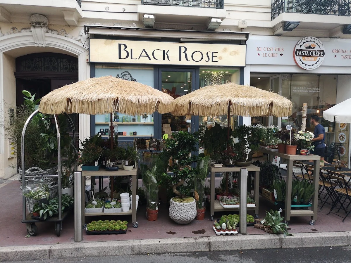 Black Rose Fleuriste Cannes