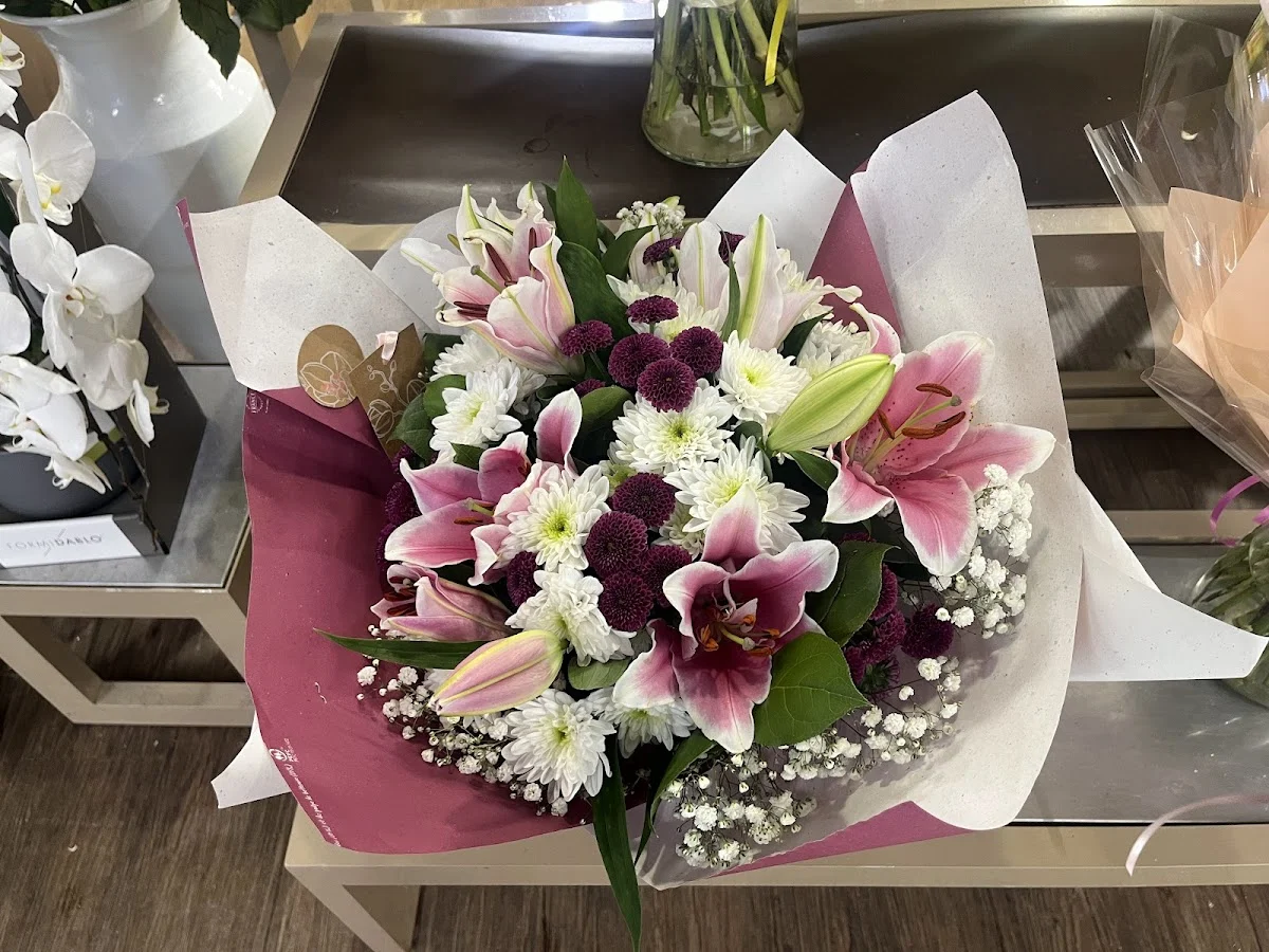 Carrefour Fleurs