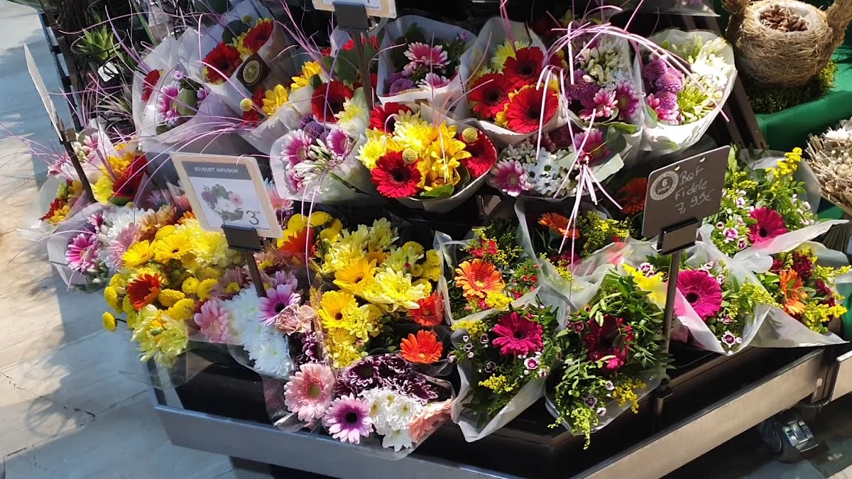 Carrefour Fleurs - 3