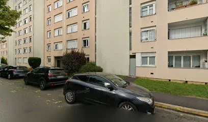 chez issrA