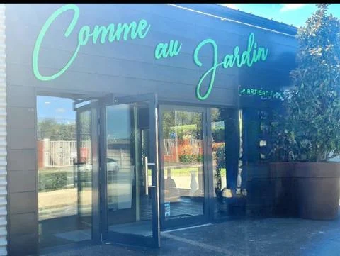 COMME AU JARDIN