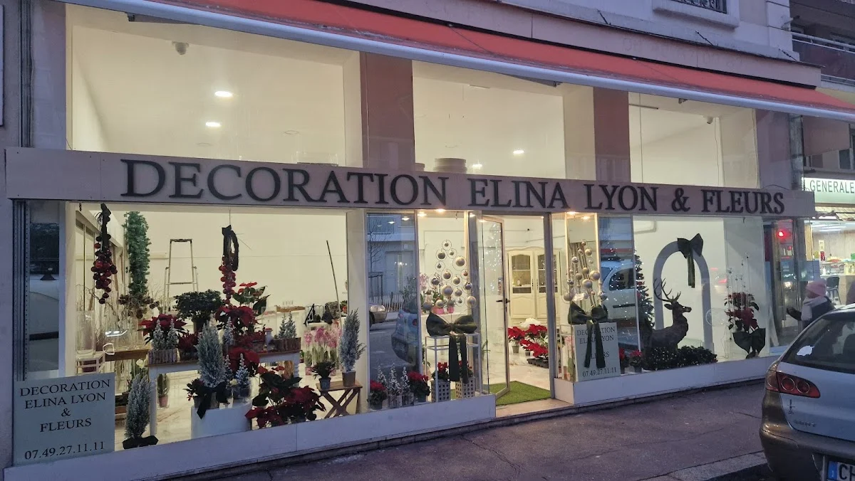 DECORATION ELINA LYON ET FLEURS