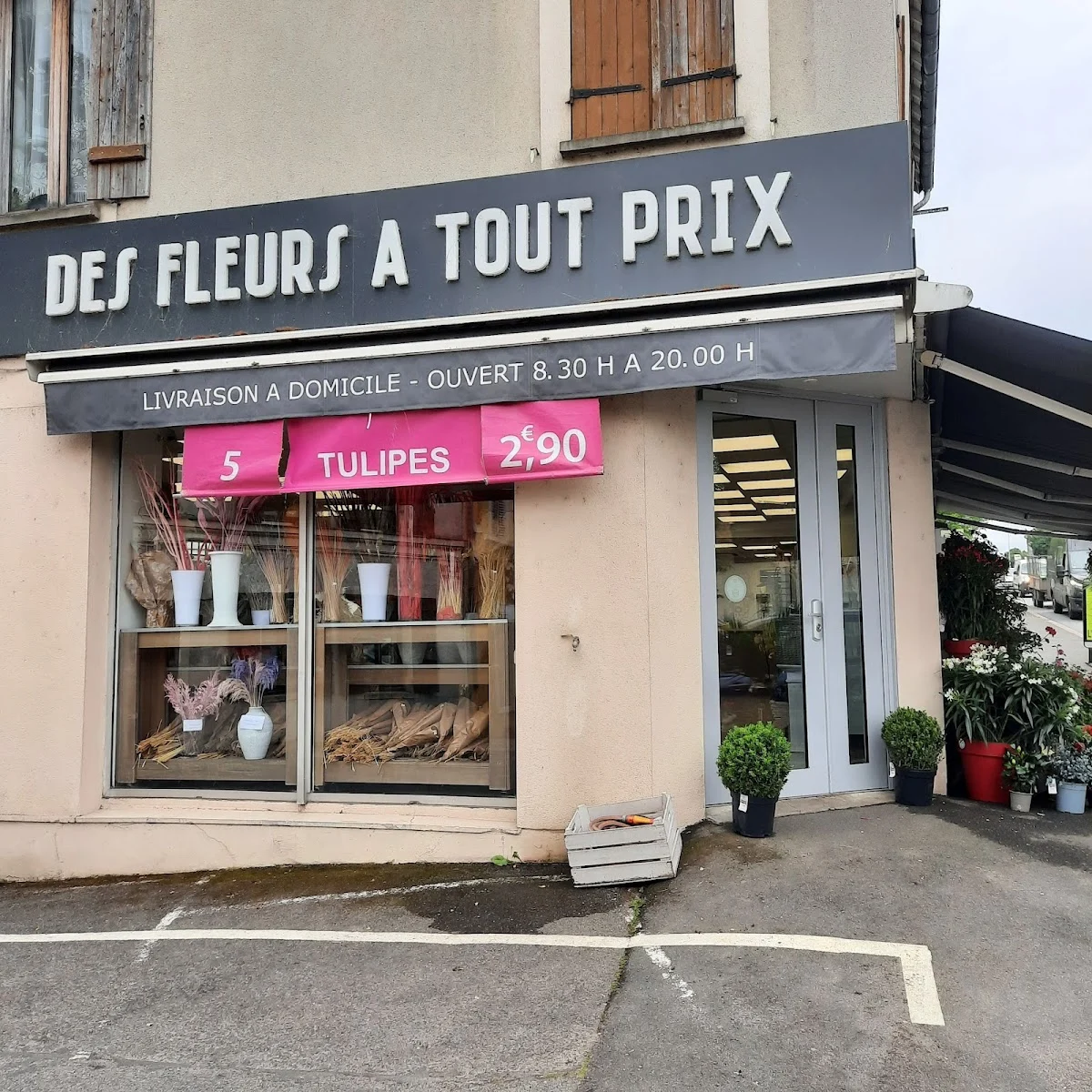Des Fleurs A Tout Prix - 2