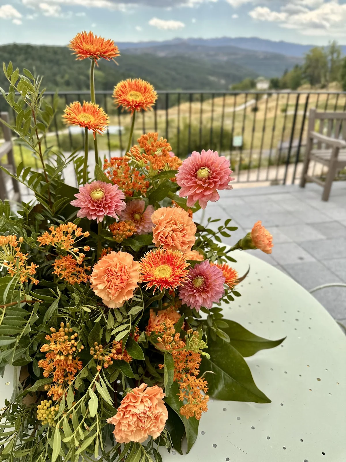 Edelweiss Studio Floral - 4