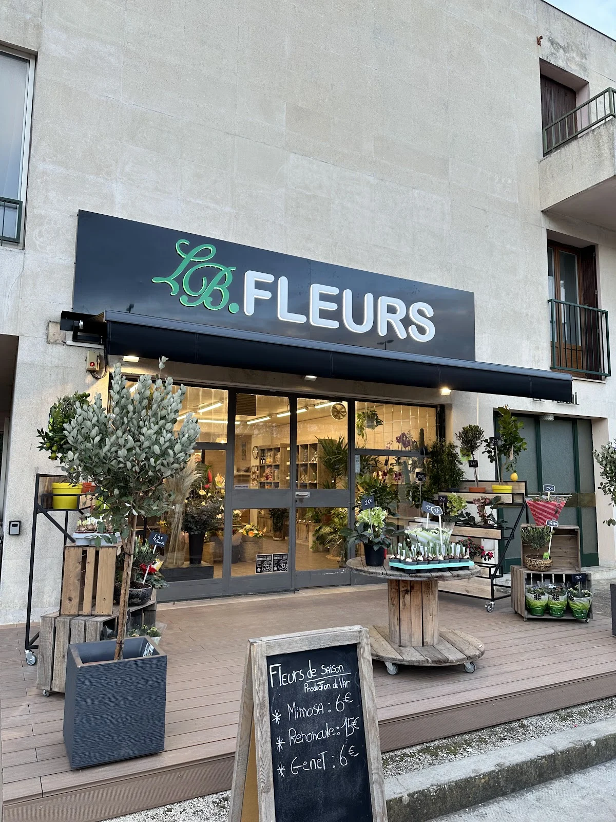 LB Fleurs