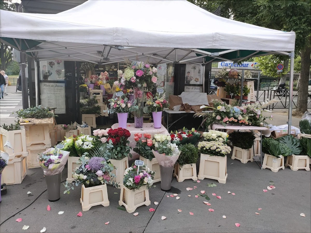 Le Kiosque à Fleurs: Jardin d'eden - 2