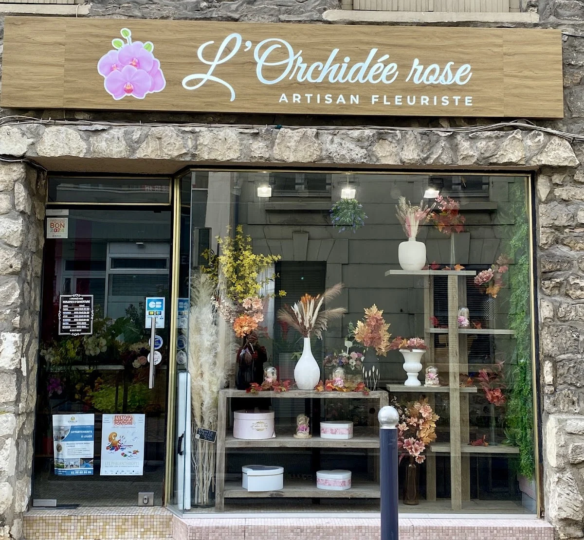L'ORCHIDEE ROSE
