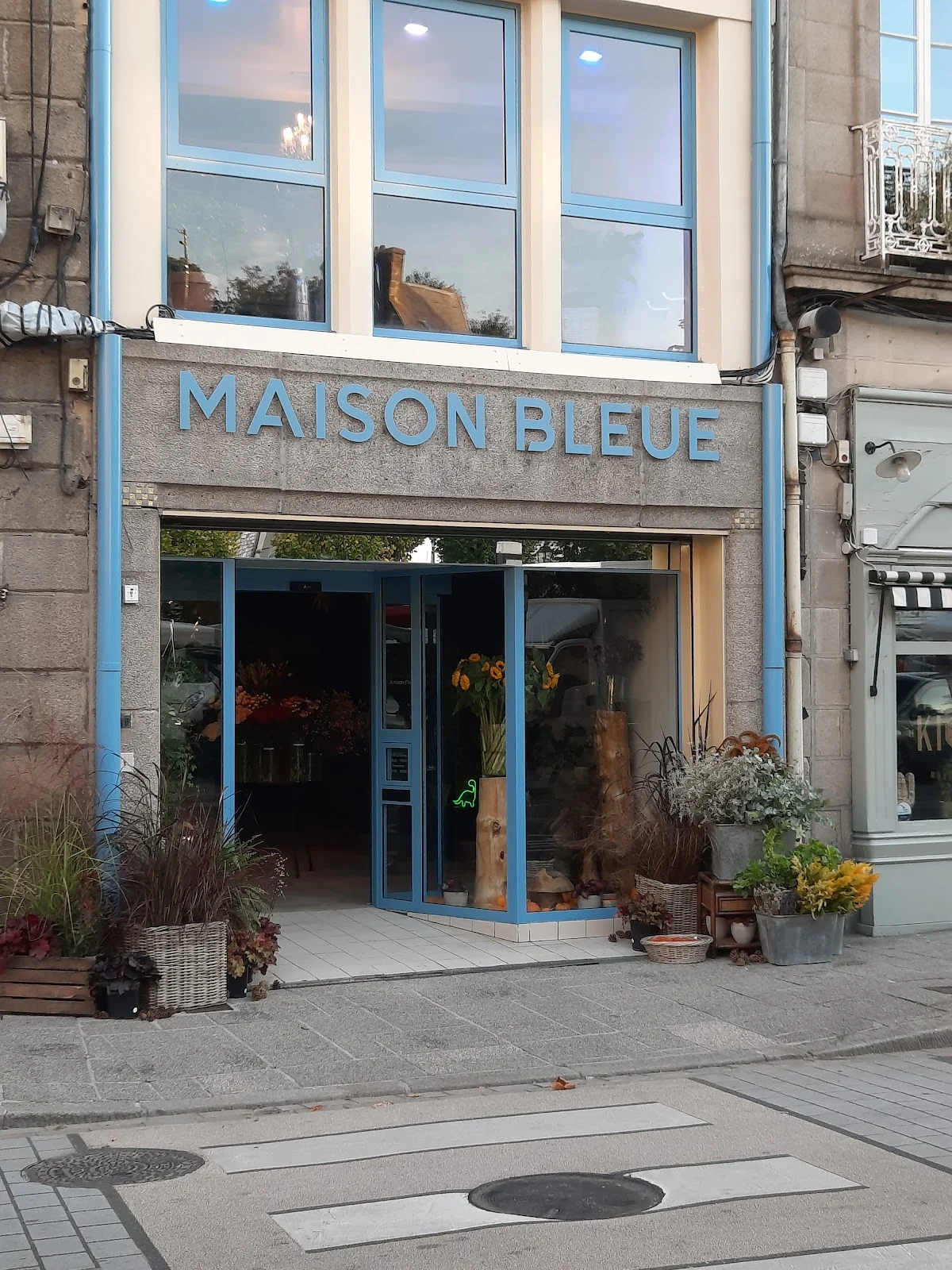 Maison Bleue