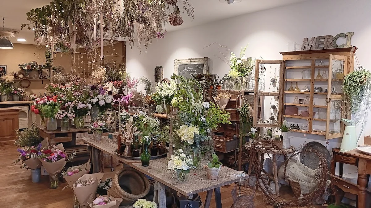 Merci les fleurs - Fleurs de saison et Décorations - 3