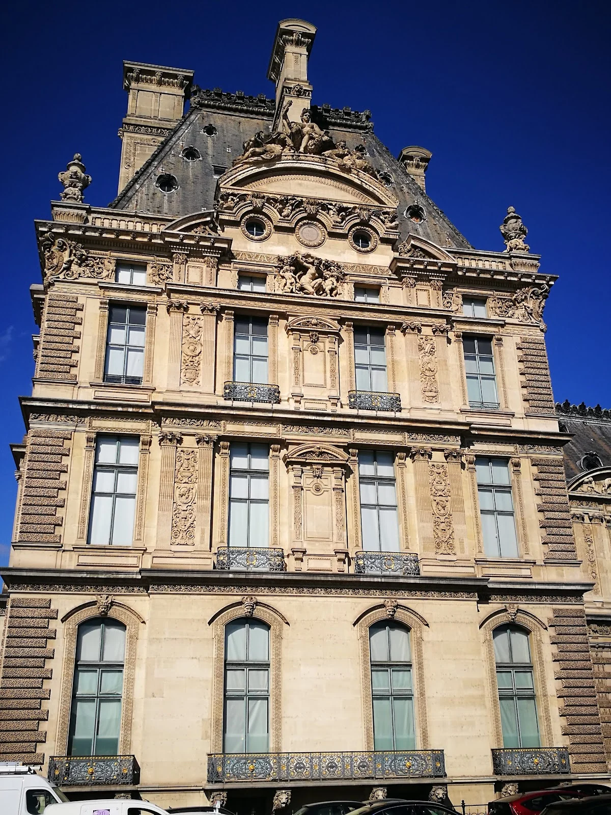 Pavillon Flore