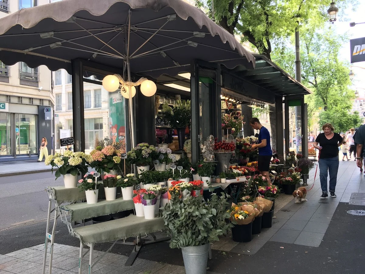 République Fleurs